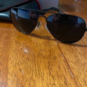 Ray-Ban Classic Aviators - Used